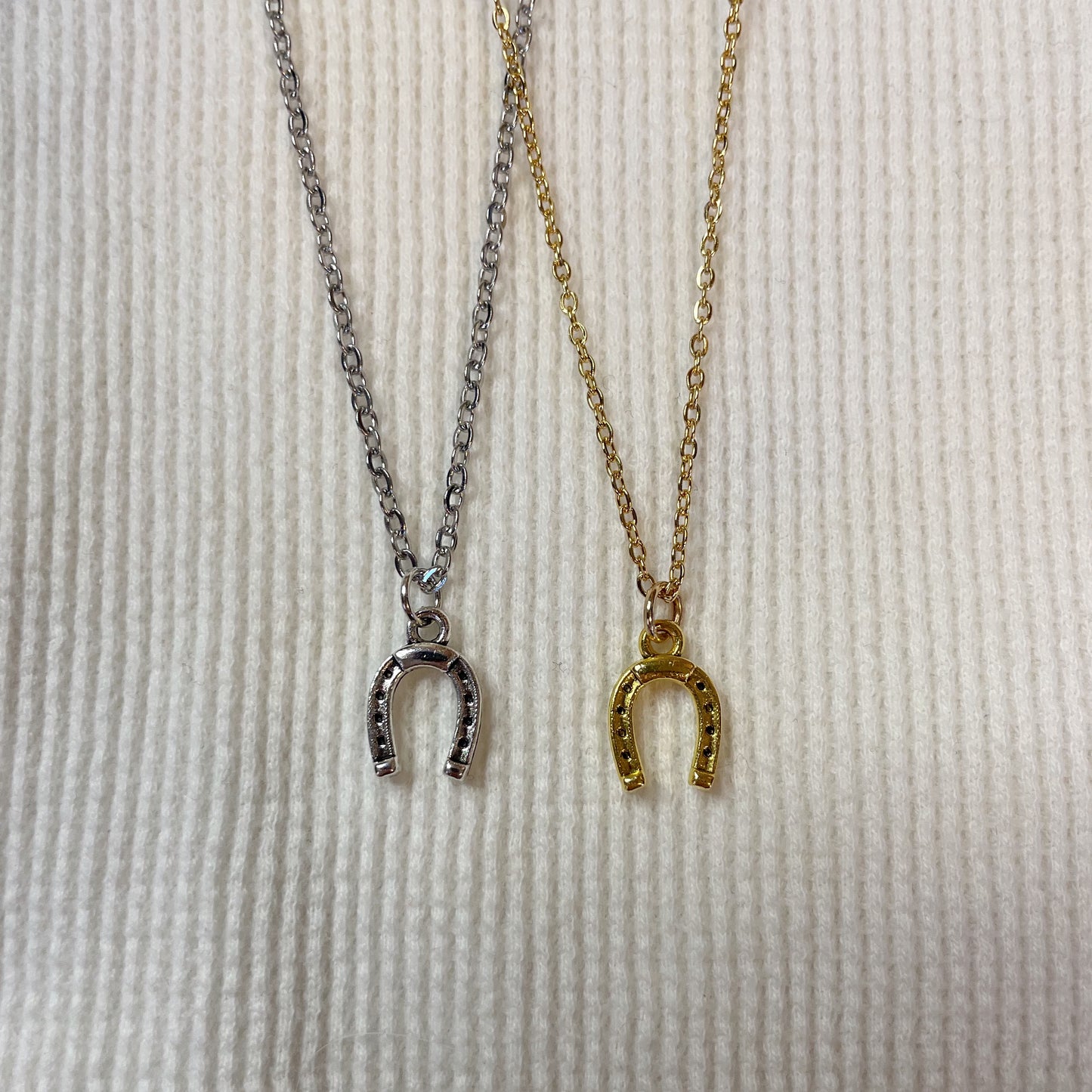 Lucky Horseshoe Necklace Set