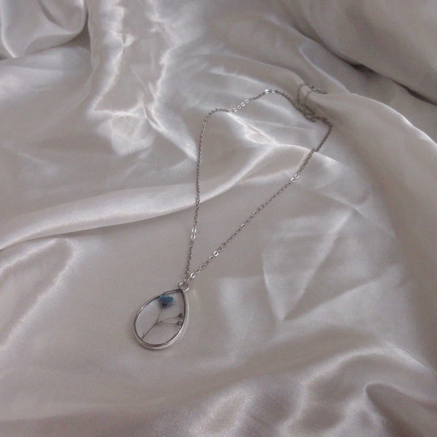 Baby’s Breath Necklace